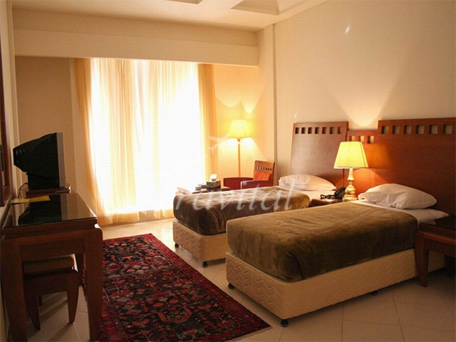 Grand Hotel Zanjan 1